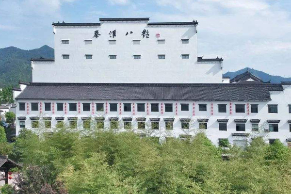横店影视秦淮八艳剧场-工程案例-舞台机械|升降舞台|舞台装备-江苏星海舞台装备工程有限公司